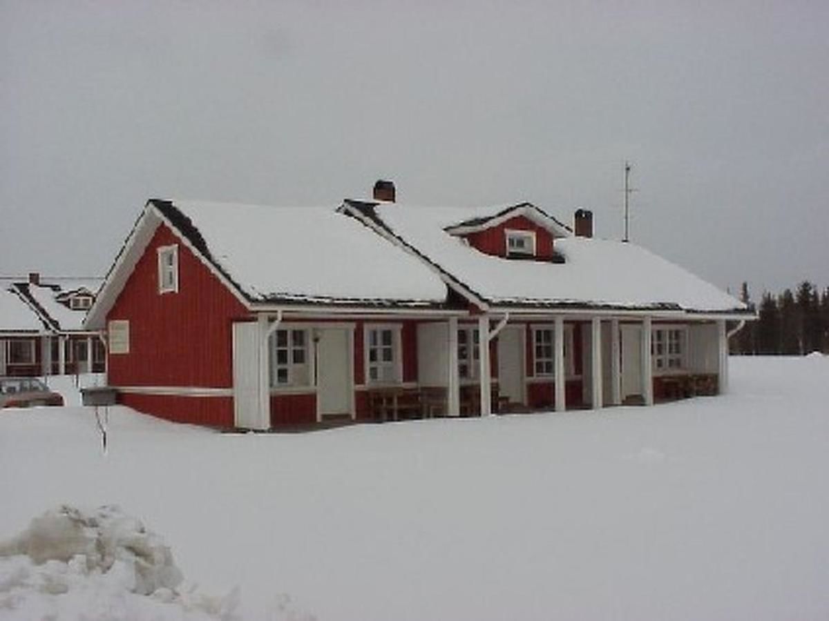 Дома для отпуска Holiday Home Ylläskarpalo 3 päätyhuoneisto Экясломполо